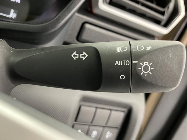 ロッキーＸプッシュスタート　オーディオレス　パノラマモニター　プッシュスタート　ＬＥＤヘッドライト　オートライト　純正アルミホイール　スマートアシスト（愛媛県）の中古車