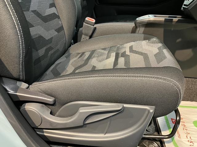 タフトＧターボ　クロムベンチャー２ＷＤ　プッシュスタート　ＬＥＤヘッドライト　スマートアシスト　運転席・助手席シートヒーター　オートライト　オートマチックハイビーム　電動パーキングブレーキ　オートクルーズコントロール　ターボ車（愛媛県）の中古車