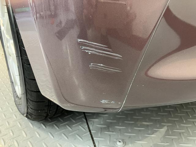 ムーヴフロントシートリフトX2WD プッシュスタート アイドリングストップ車 ハロゲンヘッドライト オートエアコン ETC車載器 純正ナビ フルセグTV CD DVD Bluetooth SD HDMI USB(愛媛県)の中古車