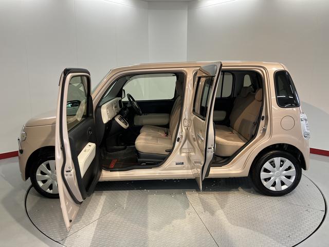 ミラココアココアＬ２ＷＤ　アイドリングストップ車　ベンチシート　盗難防止装置　純正ＣＤデッキ　ＣＤ　ＡＭ　ＦＭ　　ＡＵＸ　バックカメラ（愛媛県）の中古車