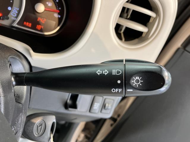 ミラココアココアＬ２ＷＤ　アイドリングストップ車　ベンチシート　盗難防止装置　純正ＣＤデッキ　ＣＤ　ＡＭ　ＦＭ　　ＡＵＸ　バックカメラ（愛媛県）の中古車