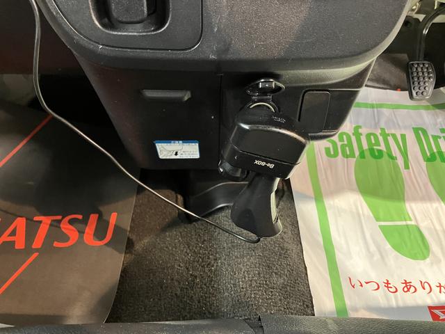 ハイゼットカーゴデラックスSAIII社外ポータブルナビ ワンセグTV ドラレコ オートライト LEDヘッドライト アイドリングストップ キーレスエントリー(愛媛県)の中古車