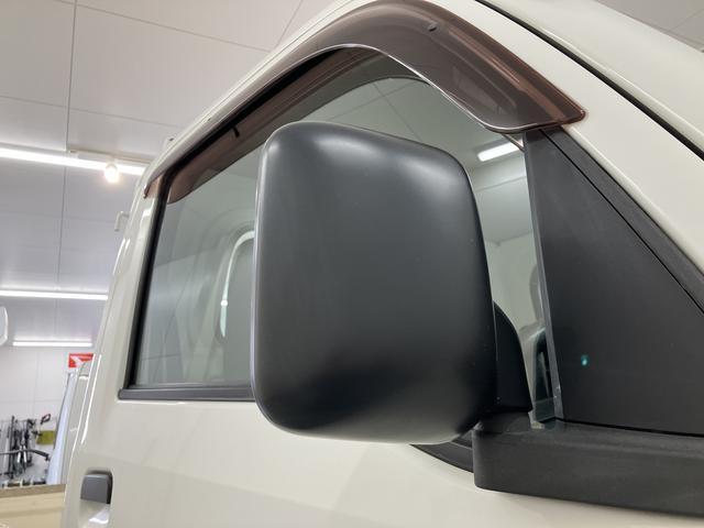 サンバートラックＴＢエアコン　パワステ　運転席エアバック　社外ＬＥＤヘッドライト　２ＷＤ・５速ミッション車（愛媛県）の中古車