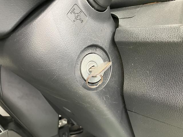 サンバートラックＴＢエアコン　パワステ　運転席エアバック　社外ＬＥＤヘッドライト　２ＷＤ・５速ミッション車（愛媛県）の中古車