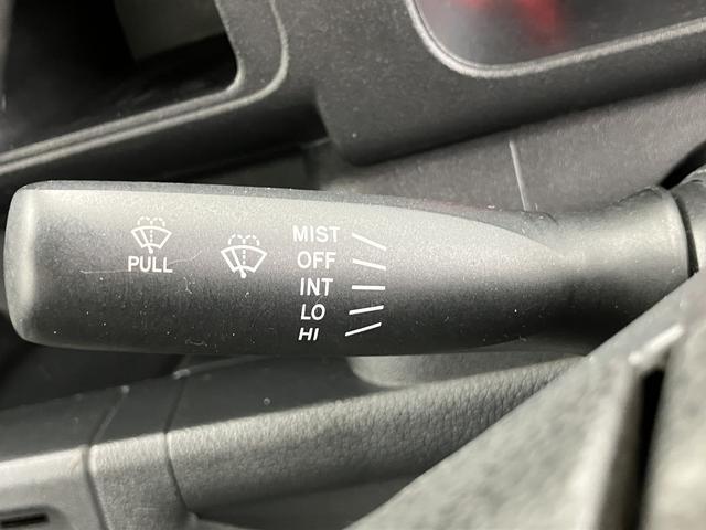 サンバートラックＴＢエアコン　パワステ　運転席エアバック　社外ＬＥＤヘッドライト　２ＷＤ・５速ミッション車（愛媛県）の中古車