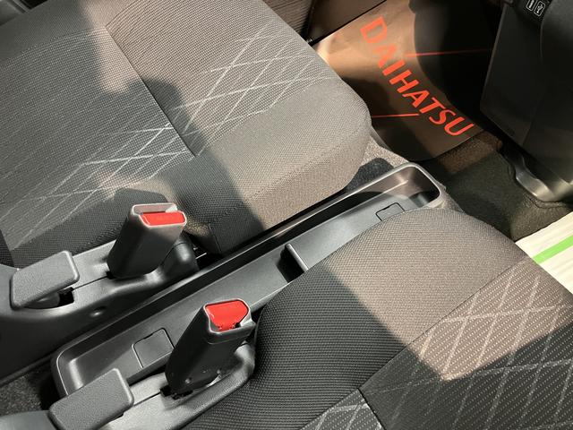 アトレーＲＳ純正ディスプレイオーディオ　バックモニター　フルセグＴＶ　ＵＳＢ　Ｂｌｕｅｔｏｏｔｈ　ＥＴＣ　ドラレコ　両側電動スライドドア　オートライト　ＬＥＤヘッドライト　プッシュスタート　アイドリングストップ（愛媛県）の中古車