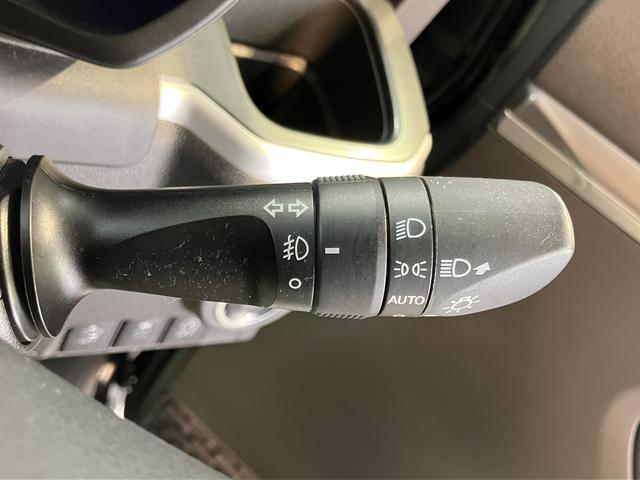 ムーヴカスタム RS SAIICD オートライト LEDヘッドライト ベンチシート プッシュスタート アイドリングストップ 電動格納ドアミラー キーフリーシステム(愛媛県)の中古車