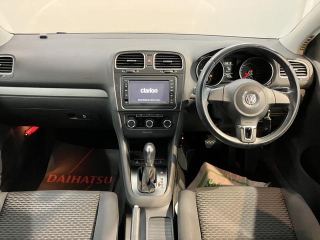 ＶＷ ゴルフＴＳＩトレンドライン純正ナビ　バックモニター　フルセグＴＶ　ＣＤ　ＤＶＤ　ＵＳＢ　Ｂｌｕｅｔｏｏｔｈ　社外ＥＴＣ　オートライト　アイドリングストップ　電動格納ドアミラー　キーレスエントリー（愛媛県）の中古車