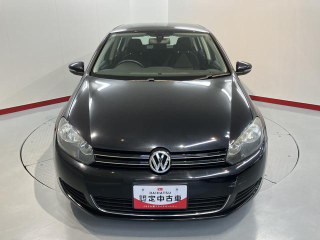 ＶＷ ゴルフＴＳＩトレンドライン純正ナビ　バックモニター　フルセグＴＶ　ＣＤ　ＤＶＤ　ＵＳＢ　Ｂｌｕｅｔｏｏｔｈ　社外ＥＴＣ　オートライト　アイドリングストップ　電動格納ドアミラー　キーレスエントリー（愛媛県）の中古車