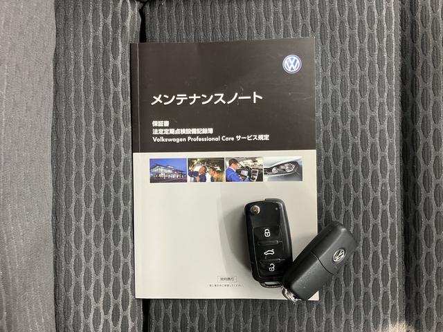 ＶＷ ゴルフＴＳＩトレンドライン純正ナビ　バックモニター　フルセグＴＶ　ＣＤ　ＤＶＤ　ＵＳＢ　Ｂｌｕｅｔｏｏｔｈ　社外ＥＴＣ　オートライト　アイドリングストップ　電動格納ドアミラー　キーレスエントリー（愛媛県）の中古車