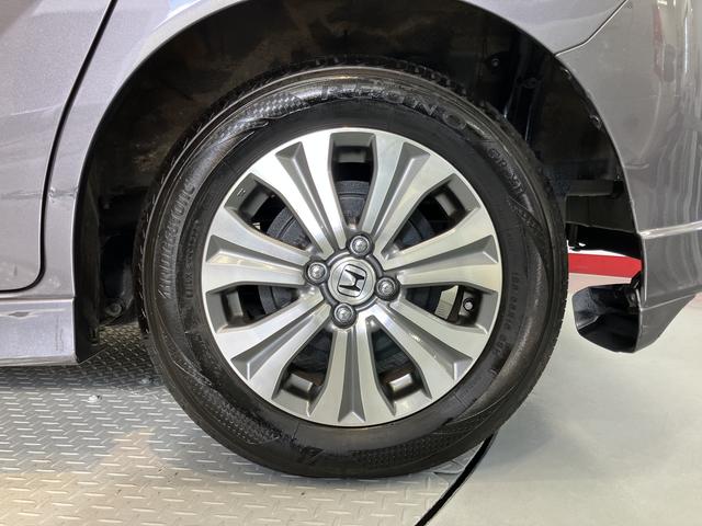 フリードスパイクハイブリッドジャストセレクション＋純正ナビ　バックモニター　フルセグＴＶ　ＣＤ　ＤＶＤ　Ｂｌｕｅｔｏｏｔｈ　ＥＴＣ　両側電動スライドドア　クルーズコントロール　オートライト　ディスチャージヘッドライト　電動格納ドアミラー　キーフリー（愛媛県）の中古車