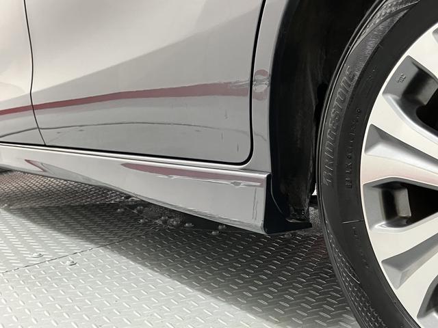 フリードスパイクハイブリッドジャストセレクション＋純正ナビ　バックモニター　フルセグＴＶ　ＣＤ　ＤＶＤ　Ｂｌｕｅｔｏｏｔｈ　ＥＴＣ　両側電動スライドドア　クルーズコントロール　オートライト　ディスチャージヘッドライト　電動格納ドアミラー　キーフリー（愛媛県）の中古車