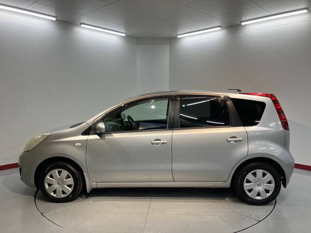 ノート15X2WD CVT車 社外ETC マニュアルエアコン パワステ パワーウィンドウ 電動格納ドアミラー キーレスエントリー(愛媛県)の中古車