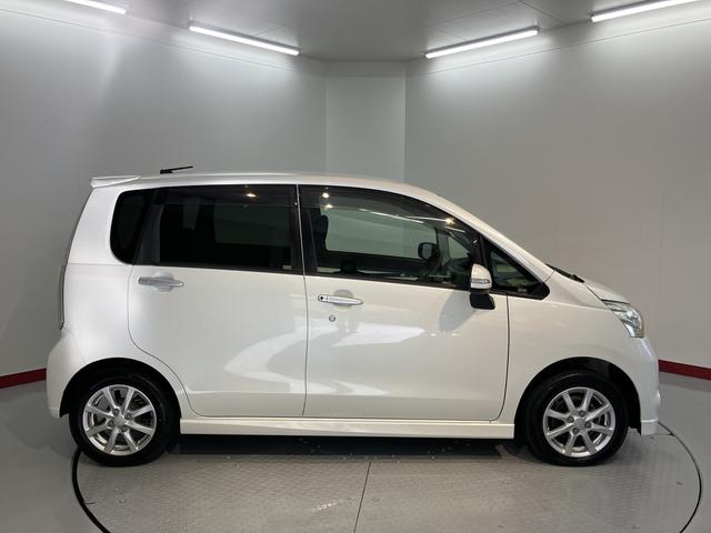 ムーヴカスタム Xリミテッド純正ナビ バックモニター ワンセグTV CD プッシュスタート ディスチャージヘッドライト ベンチシート 電動格納ドアミラー キーフリーシステム(愛媛県)の中古車