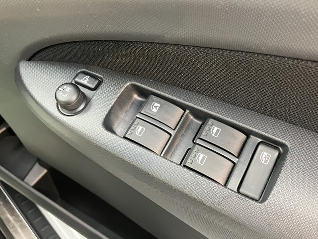 ムーヴカスタム Xリミテッド純正ナビ バックモニター ワンセグTV CD プッシュスタート ディスチャージヘッドライト ベンチシート 電動格納ドアミラー キーフリーシステム(愛媛県)の中古車