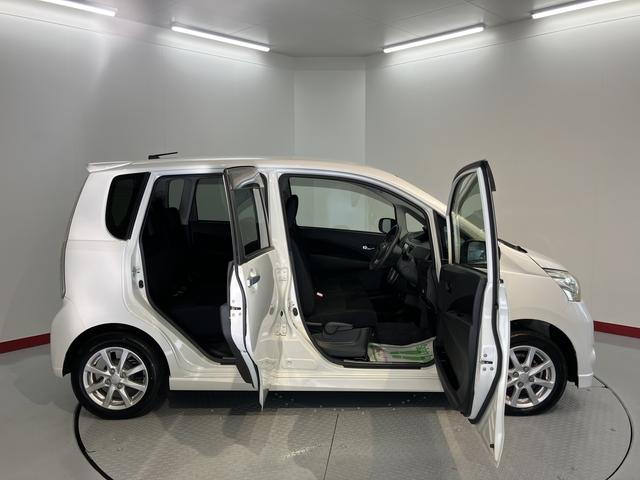 ムーヴカスタム Xリミテッド純正ナビ バックモニター ワンセグTV CD プッシュスタート ディスチャージヘッドライト ベンチシート 電動格納ドアミラー キーフリーシステム(愛媛県)の中古車