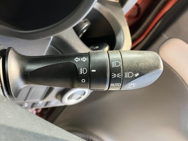 キャストアクティバＧ　ＳＡII純正ナビ　バックモニター　フルセグＴＶ　ＣＤ　ＤＶＤ　ＵＳＢ　Ｂｌｕｅｔｏｏｔｈ　ＥＴＣ　オートライト　ＬＥＤヘッドライト　ベンチシート　プッシュスタート　アイドリングストップ　電動格納ドアミラー（愛媛県）の中古車