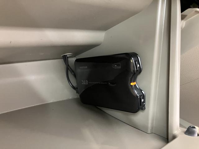 ミラＸスペシャル２ＷＤ　ＭＴ車　エアコン　パワステ　パワーウィンドウ　ＡＢＳ　エアバッグ　ＣＤ　ＥＴＣ（愛媛県）の中古車