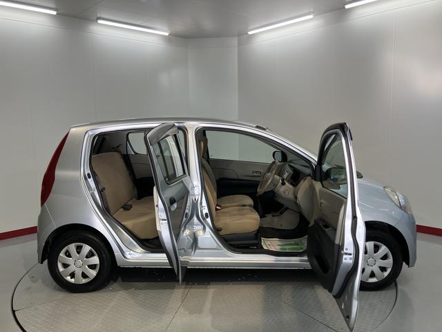 ミラＸスペシャル２ＷＤ　ＭＴ車　エアコン　パワステ　パワーウィンドウ　ＡＢＳ　エアバッグ　ＣＤ　ＥＴＣ（愛媛県）の中古車