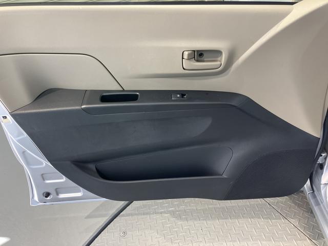 ミラＸスペシャル２ＷＤ　ＭＴ車　エアコン　パワステ　パワーウィンドウ　ＡＢＳ　エアバッグ　ＣＤ　ＥＴＣ（愛媛県）の中古車