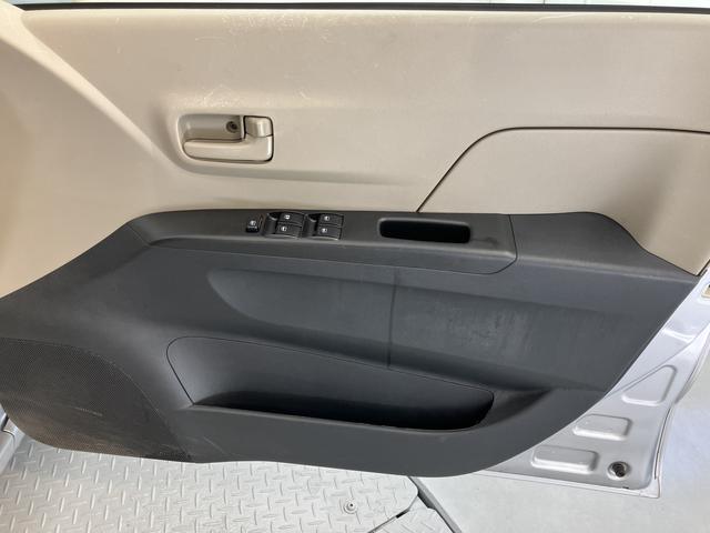 ミラＸスペシャル２ＷＤ　ＭＴ車　エアコン　パワステ　パワーウィンドウ　ＡＢＳ　エアバッグ　ＣＤ　ＥＴＣ（愛媛県）の中古車