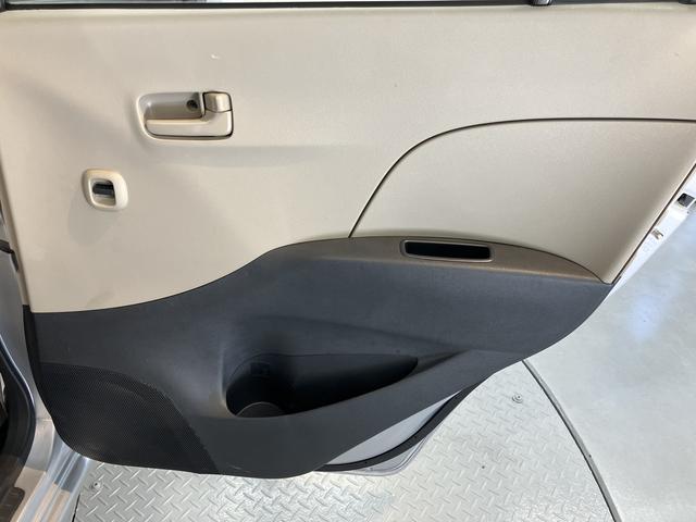 ミラＸスペシャル２ＷＤ　ＭＴ車　エアコン　パワステ　パワーウィンドウ　ＡＢＳ　エアバッグ　ＣＤ　ＥＴＣ（愛媛県）の中古車