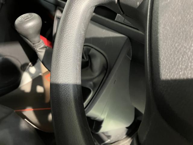 ハイゼットカーゴスペシャル２ＷＤ　ＭＴ車　エアコン　パワステ　ＡＢＳ　集中ドアロック　オートライト　アイドリングストップ（愛媛県）の中古車