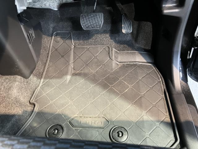 タントカスタムＲＳ４ＷＤ　ターボ車　純正ナビ　パノラマモニター　地上デジタルＴＶ　ドライブレコーダー　ＥＴＣ　両側電動スライドドア　電動パーキング　前席シートヒーター　ＬＥＤヘッドライト　オートライト　スマートアシスト（愛媛県）の中古車