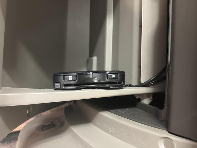 タントXリミテッド2WD ベンチシート 片側ドア片側電動スライドドア アイドリングストップ車 ハロゲンヘッドライト コーナーセンサー 盗難防止装置 純正ナビ 社外前後ドライブレコーダー ETC車載器 バックカメラ(愛媛県)の中古車