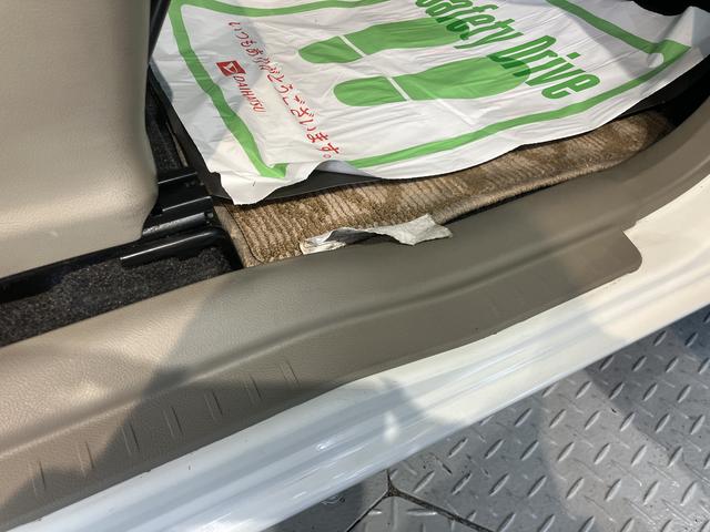 タントXリミテッド2WD ベンチシート 片側ドア片側電動スライドドア アイドリングストップ車 ハロゲンヘッドライト コーナーセンサー 盗難防止装置 純正ナビ 社外前後ドライブレコーダー ETC車載器 バックカメラ(愛媛県)の中古車