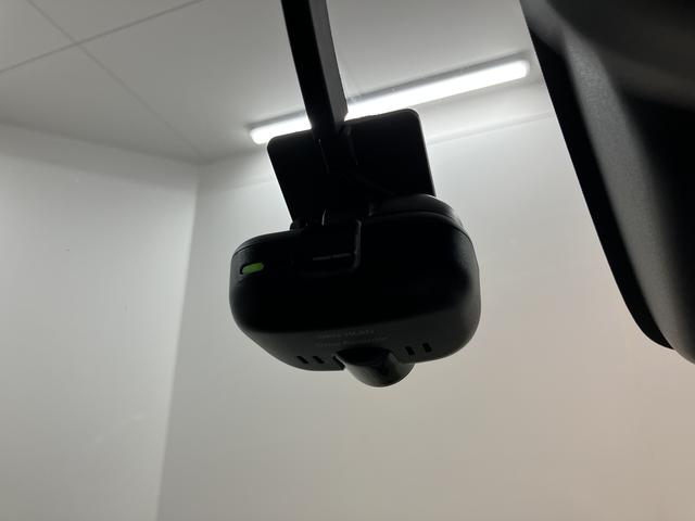 キャストアクティバＧ　プライムコレクション　ＳＡIII２ＷＤ　プッシュスタート　アイドリングストップ　オートライト　オートマチックハイビーム　ＬＥＤヘッドライト　フロントフォグランプ　ベンチシート　運転席・助手席シートヒーター　盗難防止装置　純正ナビ（愛媛県）の中古車