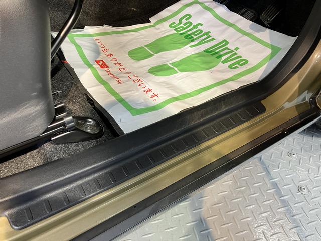 キャストアクティバＧ　プライムコレクション　ＳＡIII２ＷＤ　プッシュスタート　アイドリングストップ　オートライト　オートマチックハイビーム　ＬＥＤヘッドライト　フロントフォグランプ　ベンチシート　運転席・助手席シートヒーター　盗難防止装置　純正ナビ（愛媛県）の中古車