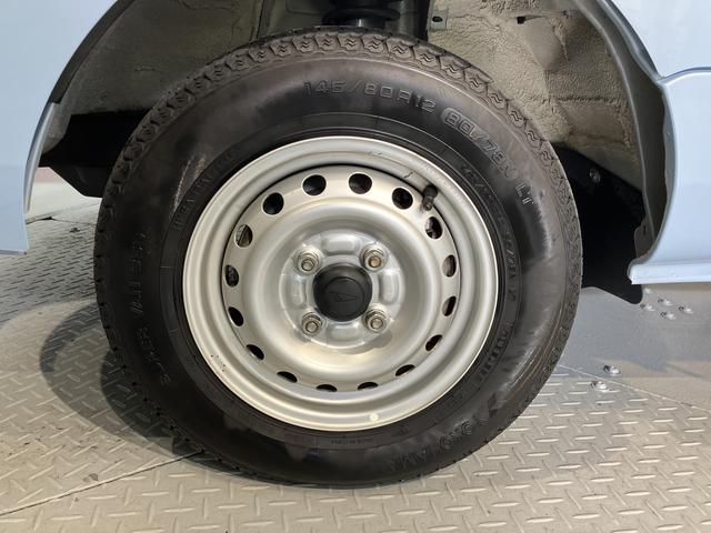 ハイゼットトラックジャンボＳＡIIIｔ４ＷＤ　ＭＴ車　ＬＥＤヘッドライト　フロントフォグランプ　作業灯　純正ＣＤデッキ　ＣＤ　ＡＵＸ　ＡＭ　ＦＭ（愛媛県）の中古車