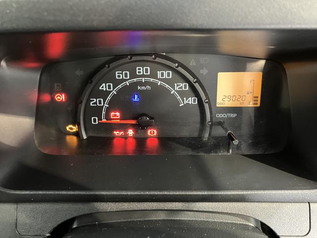 ハイゼットトラックジャンボＳＡIIIｔ４ＷＤ　ＭＴ車　ＬＥＤヘッドライト　フロントフォグランプ　作業灯　純正ＣＤデッキ　ＣＤ　ＡＵＸ　ＡＭ　ＦＭ（愛媛県）の中古車