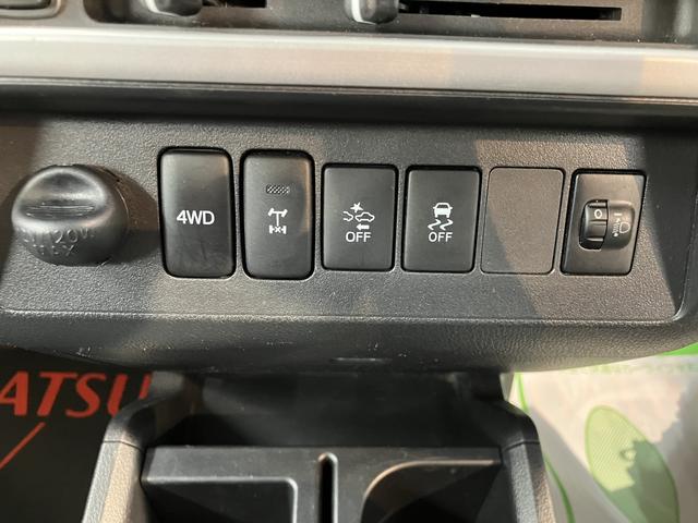 ハイゼットトラックジャンボＳＡIIIｔ４ＷＤ　ＭＴ車　ＬＥＤヘッドライト　フロントフォグランプ　作業灯　純正ＣＤデッキ　ＣＤ　ＡＵＸ　ＡＭ　ＦＭ（愛媛県）の中古車