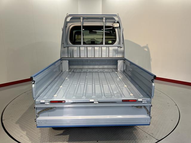 ハイゼットトラックジャンボＳＡIIIｔ４ＷＤ　ＭＴ車　ＬＥＤヘッドライト　フロントフォグランプ　作業灯　純正ＣＤデッキ　ＣＤ　ＡＵＸ　ＡＭ　ＦＭ（愛媛県）の中古車