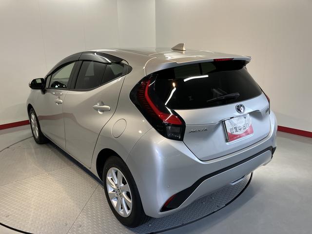 アクアＺ純正ナビ　パノラマモニター　ＣＤ　ＤＶＤ　ＥＴＣ　オートライト　ＬＥＤヘッドライト　クルーズコントロール　プッシュスタート　障害物センサー　電動格納ドアミラー　キーフリーシステム（愛媛県）の中古車