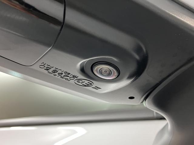 アクアＺ純正ナビ　パノラマモニター　ＣＤ　ＤＶＤ　ＥＴＣ　オートライト　ＬＥＤヘッドライト　クルーズコントロール　プッシュスタート　障害物センサー　電動格納ドアミラー　キーフリーシステム（愛媛県）の中古車