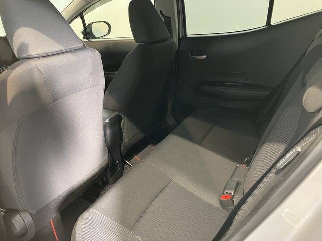 アクアＺ純正ナビ　パノラマモニター　ＣＤ　ＤＶＤ　ＥＴＣ　オートライト　ＬＥＤヘッドライト　クルーズコントロール　プッシュスタート　障害物センサー　電動格納ドアミラー　キーフリーシステム（愛媛県）の中古車