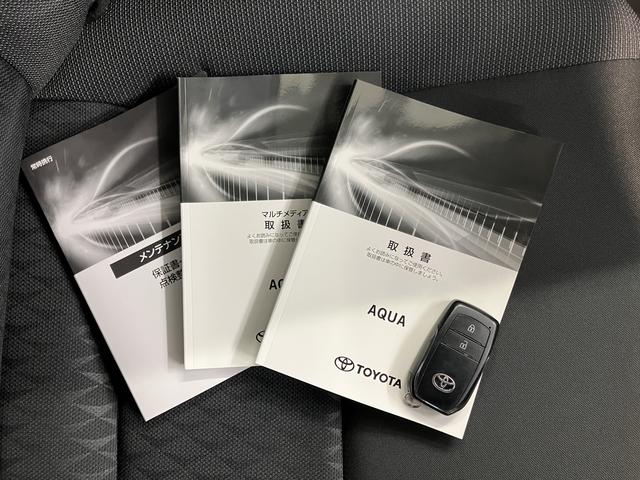 アクアＺ純正ナビ　パノラマモニター　ＣＤ　ＤＶＤ　ＥＴＣ　オートライト　ＬＥＤヘッドライト　クルーズコントロール　プッシュスタート　障害物センサー　電動格納ドアミラー　キーフリーシステム（愛媛県）の中古車