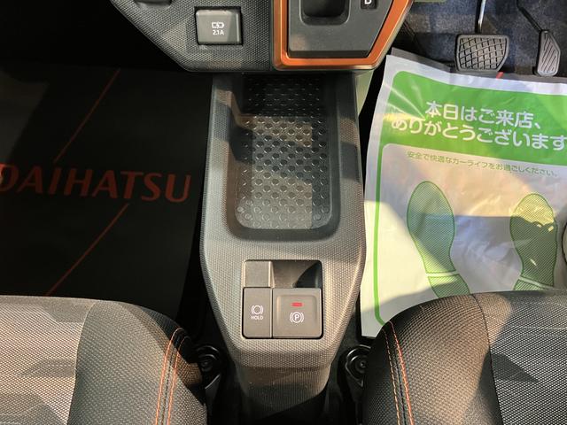 タフトGCD オートライト LEDヘッドライト 前席シートヒーター 電動パーキング プッシュスタート アイドリングストップ 障害物センサー 電動格納ドアミラー キーフリーシステム バックカメラ装着車(愛媛県)の中古車