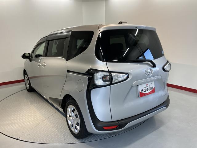 シエンタG純正ナビ バックモニター フルセグTV CD Bluetooth 後席モニター ETC 社外ドラレコ 両側電動スライドドア プッシュスタート アイドリングストップ 電動格納ドアミラー キーフリー(愛媛県)の中古車