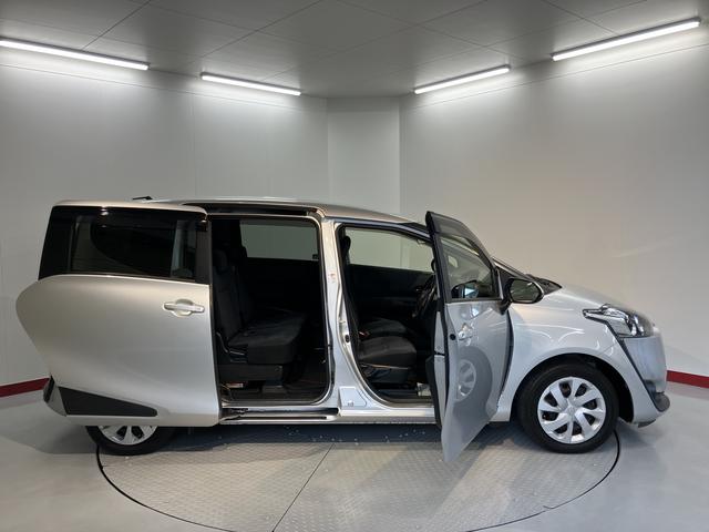 シエンタG純正ナビ バックモニター フルセグTV CD Bluetooth 後席モニター ETC 社外ドラレコ 両側電動スライドドア プッシュスタート アイドリングストップ 電動格納ドアミラー キーフリー(愛媛県)の中古車