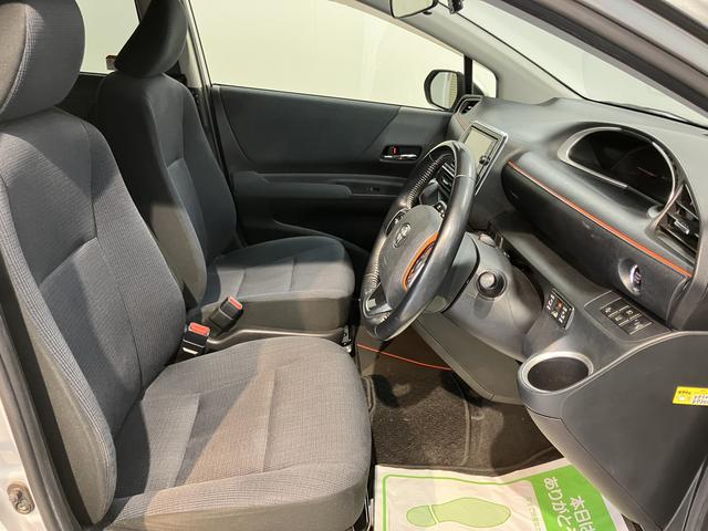 シエンタG純正ナビ バックモニター フルセグTV CD Bluetooth 後席モニター ETC 社外ドラレコ 両側電動スライドドア プッシュスタート アイドリングストップ 電動格納ドアミラー キーフリー(愛媛県)の中古車