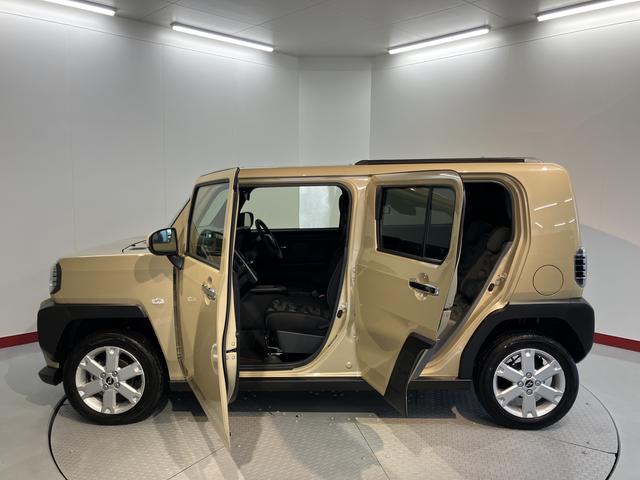 タフトG クロムベンチャー前席シートヒーター クルーズコントロール 障害物センサー プッシュスタート アイドリングストップ オートライト LEDヘッドライト 電動パーキング 電動格納ドアミラー キーフリーシステム(愛媛県)の中古車