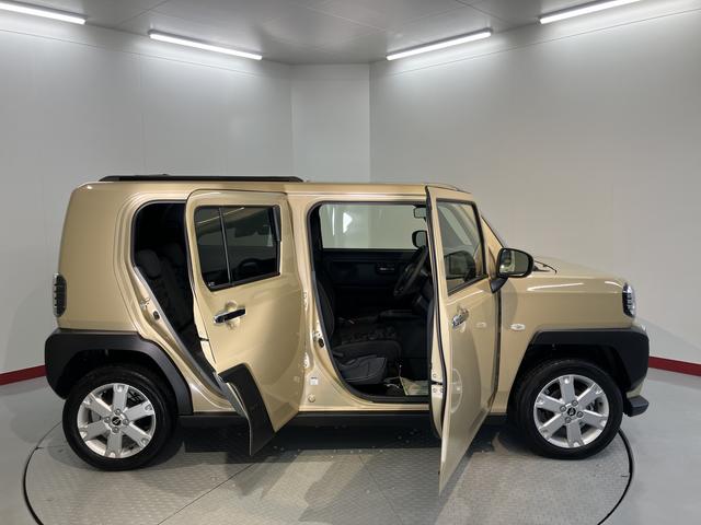 タフトG クロムベンチャー前席シートヒーター クルーズコントロール 障害物センサー プッシュスタート アイドリングストップ オートライト LEDヘッドライト 電動パーキング 電動格納ドアミラー キーフリーシステム(愛媛県)の中古車