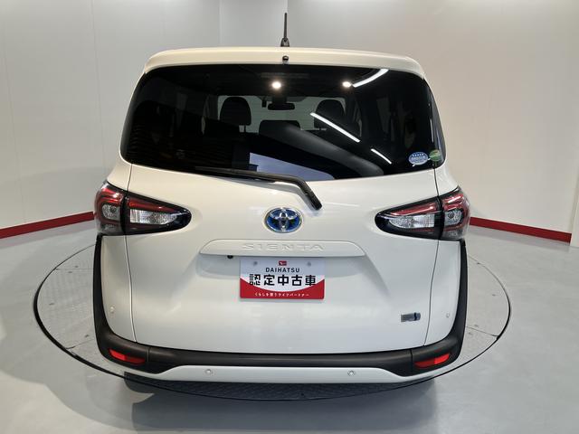 シエンタハイブリッドＧ　クエロ純正ナビバック　カメラ　地上デジタルＴＶ　ドライブレコーダー　両側電動スライドドア　クルーズコントロール　前席シートヒーター　ステアリングホイールヒーター　ＬＥＤヘッドライト　オートライト（愛媛県）の中古車