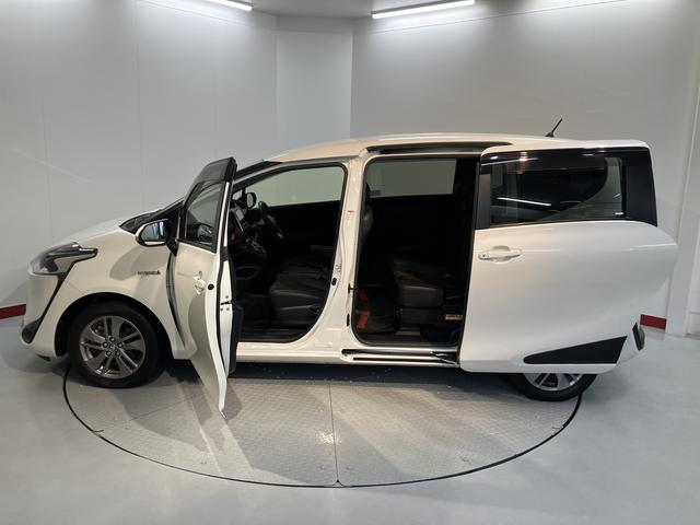 シエンタハイブリッドＧ　クエロ純正ナビバック　カメラ　地上デジタルＴＶ　ドライブレコーダー　両側電動スライドドア　クルーズコントロール　前席シートヒーター　ステアリングホイールヒーター　ＬＥＤヘッドライト　オートライト（愛媛県）の中古車