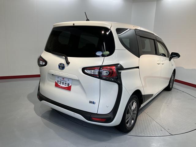 シエンタハイブリッドＧ　クエロ純正ナビバック　カメラ　地上デジタルＴＶ　ドライブレコーダー　両側電動スライドドア　クルーズコントロール　前席シートヒーター　ステアリングホイールヒーター　ＬＥＤヘッドライト　オートライト（愛媛県）の中古車