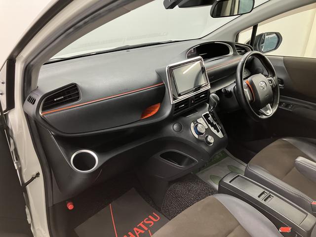 シエンタハイブリッドＧ　クエロ純正ナビバック　カメラ　地上デジタルＴＶ　ドライブレコーダー　両側電動スライドドア　クルーズコントロール　前席シートヒーター　ステアリングホイールヒーター　ＬＥＤヘッドライト　オートライト（愛媛県）の中古車